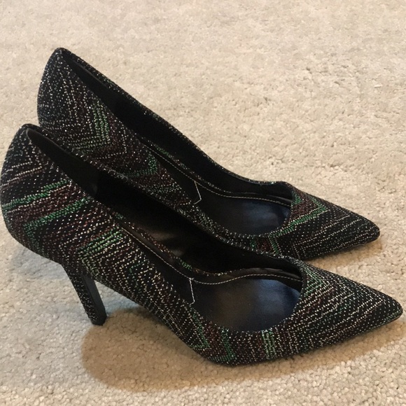 Charles By Charles David Sweetness Pointed Pump w/Fabric & Bonded Leather Sole-8 - Picture 4 of 10